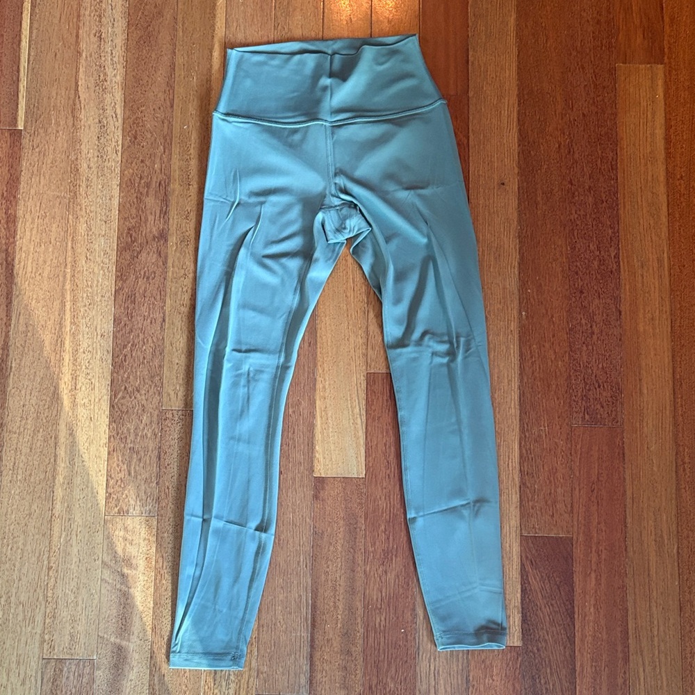 CRZ YOGA High-Waist Leggings in Sage Green